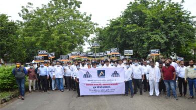 hotel-owner-protest-amravati-mandal