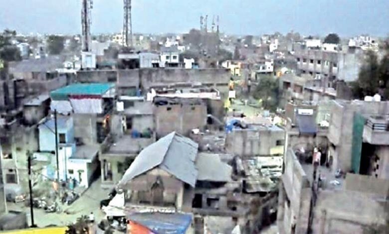 slum-area-amravati-mandal