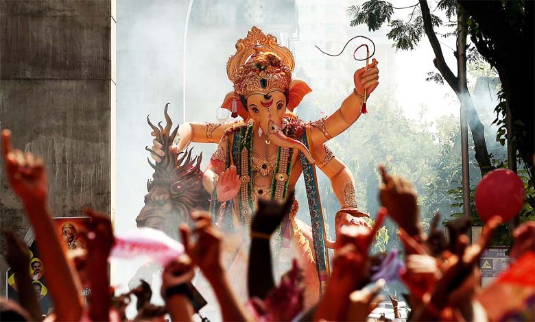 ganesh-utsav-amravati-mandal