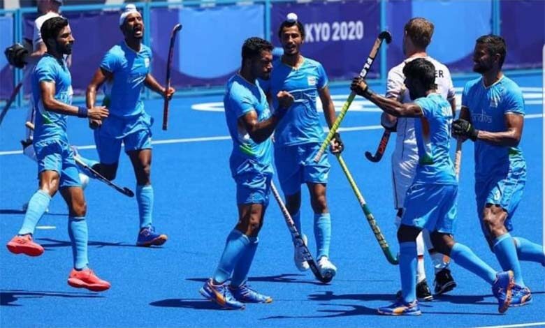 hockey-team-amravati-mandal
