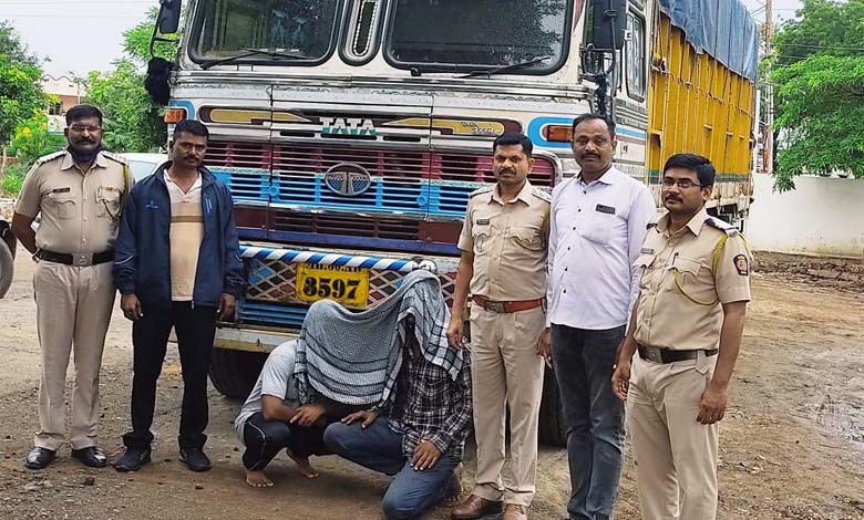 sand-smugling-amravati-mandal