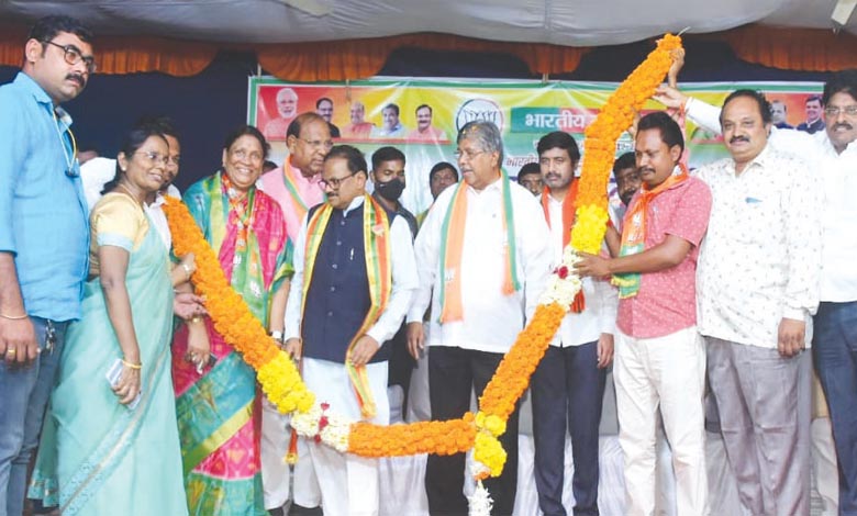 chandrakant-patil-amravati-mandal