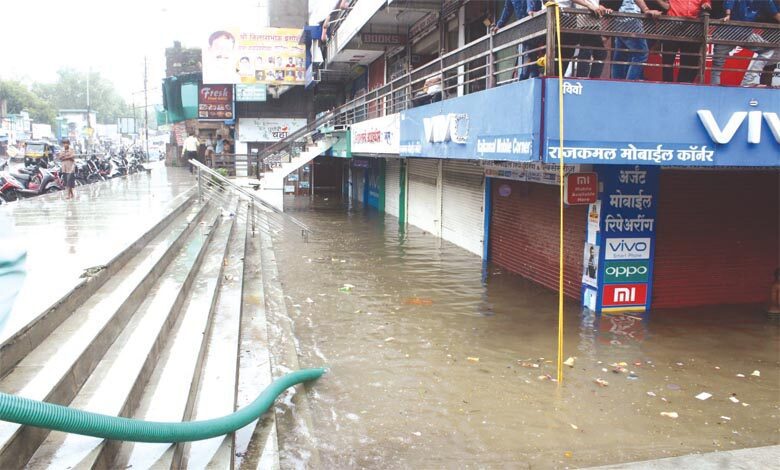 heavy-rain-amravati-mandal