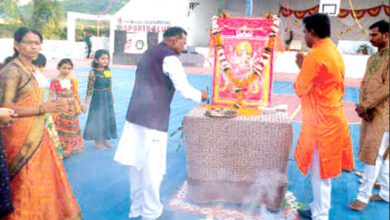 Garba-Festival-amravati-mandal