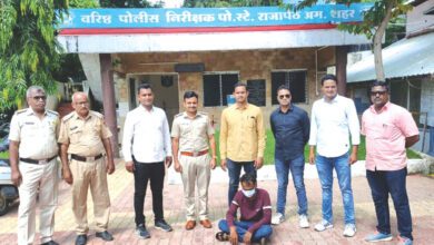 Accused-of-Theft-amravati-mandal