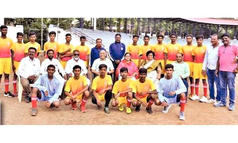 Hockey-Team-amravati-mandal