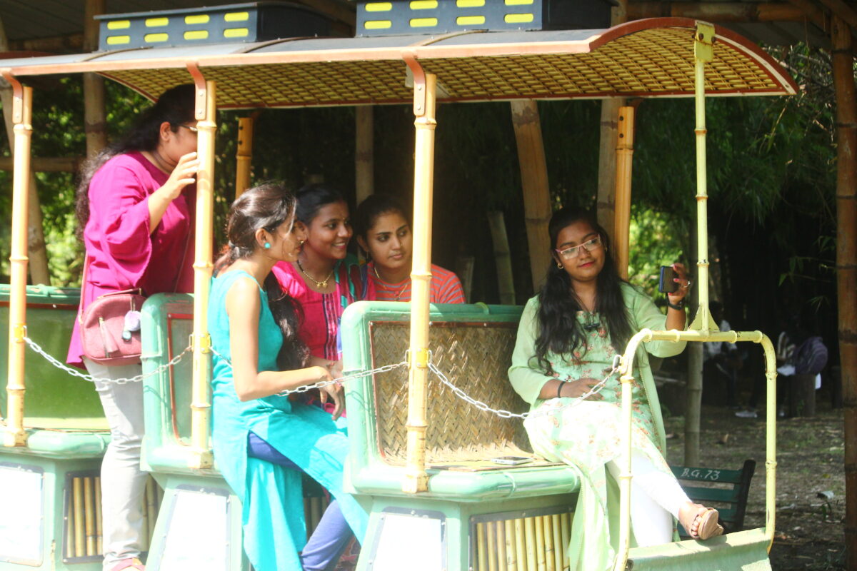 photo-caption-amravati-mandal