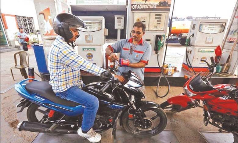 Petrol-Amravati-Mandal
