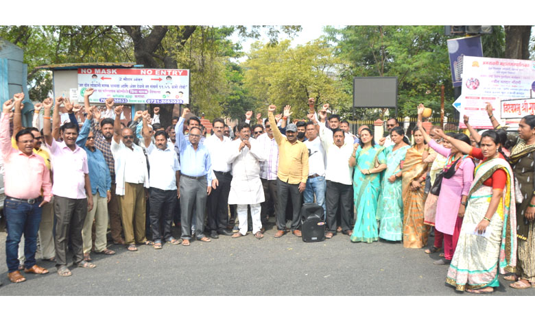 ST-employees-amravati-mandal