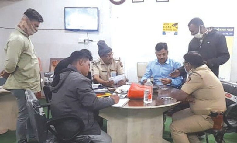 Gamblers Arrested-Amravati-Mandal