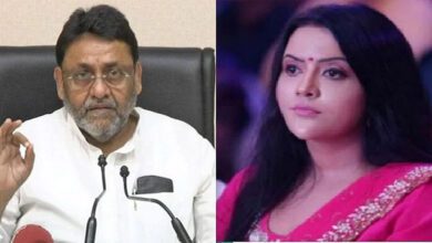 Nawab malik-Amruta Fadnavis-Amravati-Mandal
