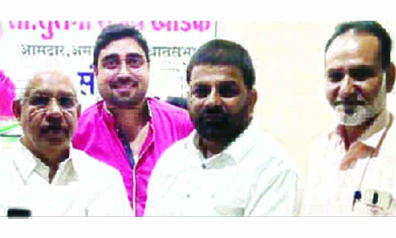 Kazi-Ahad-Ali-Friends-Family-amravati-mandal