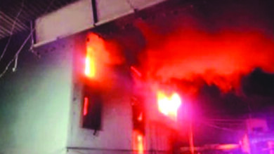 Shop-Burnt-Down-amravati-mandal