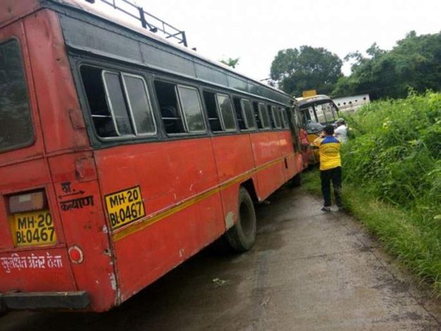 Bus-truck collision on Madhya Pradesh's Lease-Multi route