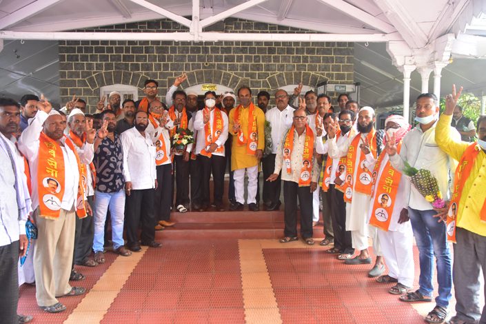 Many Muslim workers entered Shiv Sena