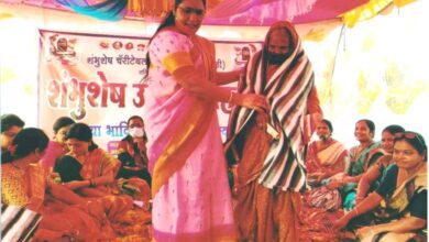 Distribution-of-Blankets-amravati-mandal
