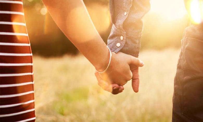 Loving-Couple-amravati-mandal