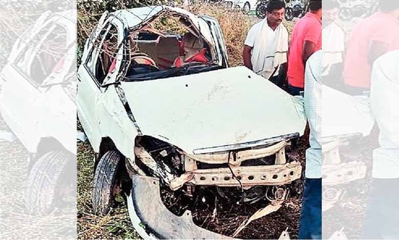 Car-accident-amravati-mandal