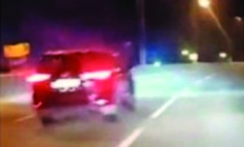 Car-Overturned-amravati-mandal