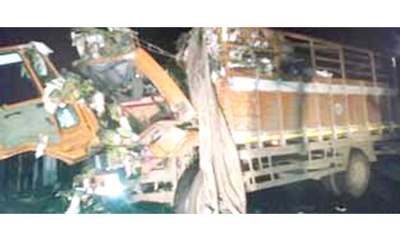Truck-amravati-mandal