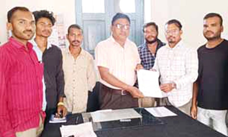 villagers-amravati-mandal