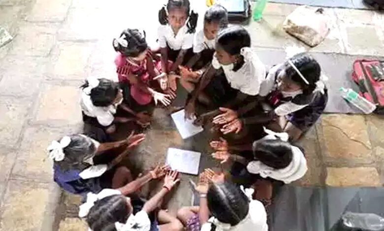 school-littel-student-amravati-mandal