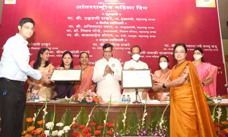 Pavneet-Kaur-Avshyant-Panda-amravati-mandal