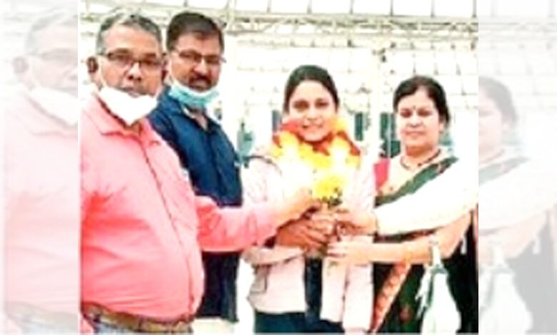 Sneha-Landge-amravati-mandal
