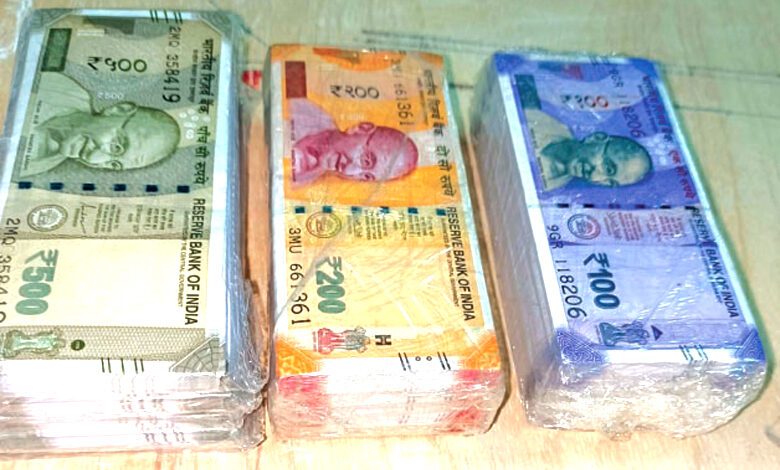 Counterfeit-Notes-amravati-mandal