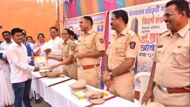 Constitution-Book-Distribution-amravati-mandal