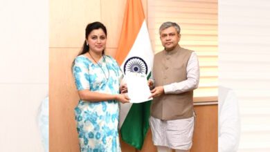 Navneet-rana-amravati-mandal