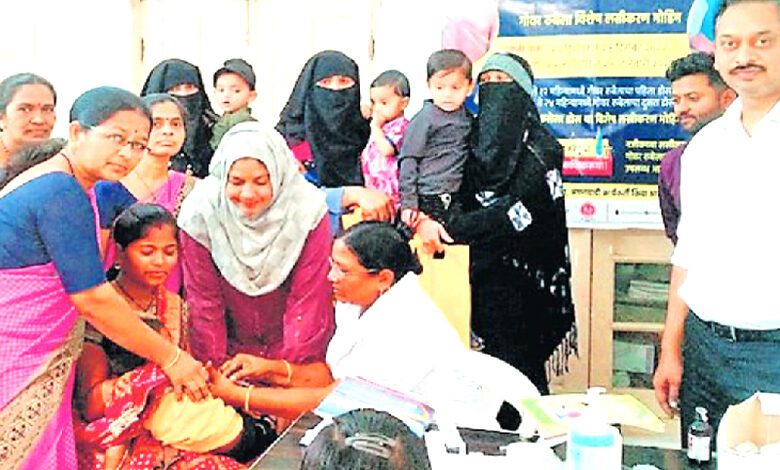 Measles-rubella Vaccination